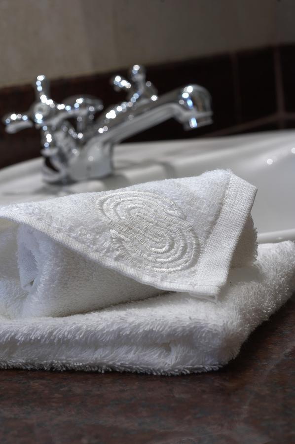 Lake Victoria Serena Golf Resort & Spa Kigo Quarto foto